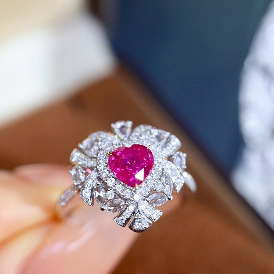 14k Gold 1.26 Ctw Natural Ruby & Diamond Ring - 4