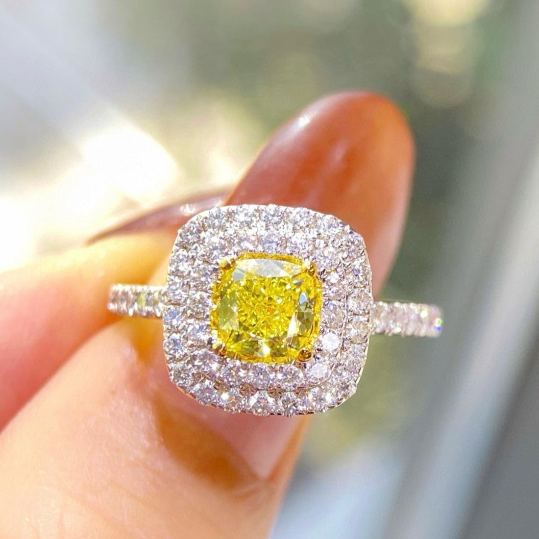 Gia Certified 14k Gold 1.38 Ctw Natural Yellow Diamond & Diamond Ring: Ref:231111159 // gold content:14k gold // ring size:7. 25us // // main gemstone:yellow diamond // certified:gia // shape:cushion // carat weight:0. 78ct // clarity grade:vvs2 // color:yellow //