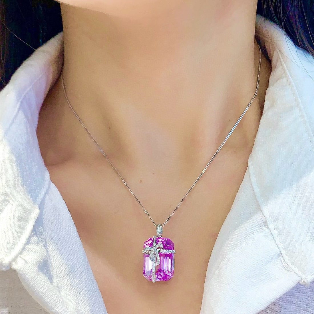 14k Gold 25.75 Ct Natural Kunzite & Diamond Pendant( Without Chain ) - 5