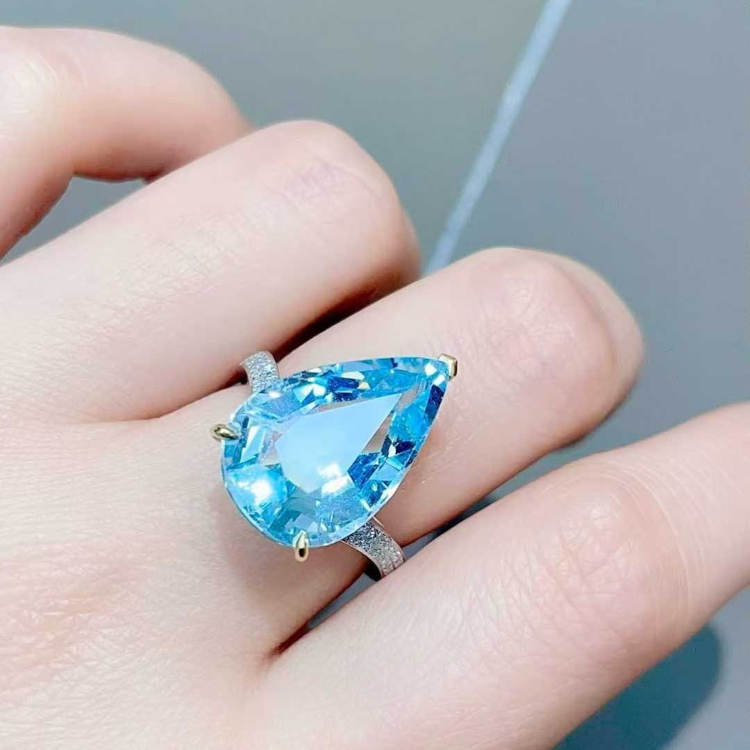 14k Gold 8.85 Ct Natural Aquamarine & Diamond Ring - 3