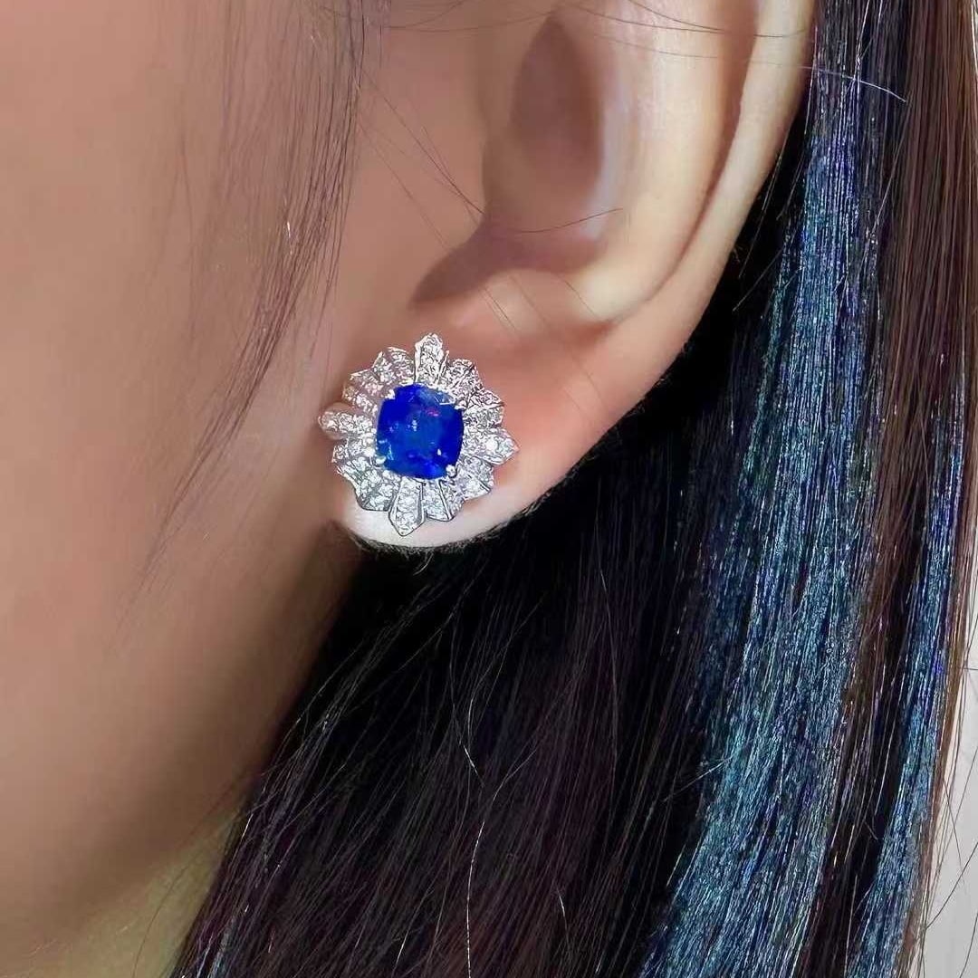 14k Gold 2.90 Ctw Natural Sapphire & Diamond Earrings - 4