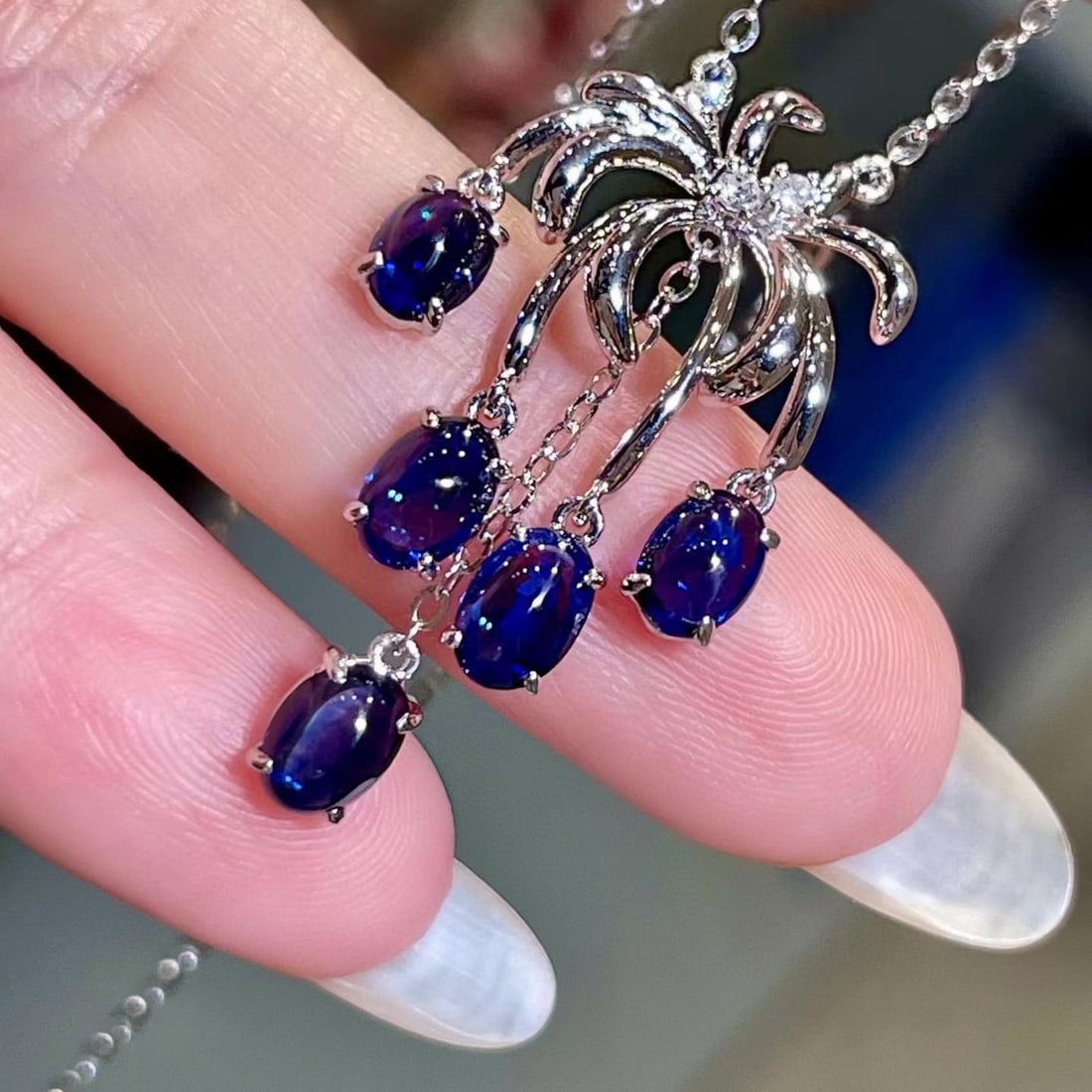 14k Gold 2.58 Ct Natural Sapphire & Diamond Necklace - 3