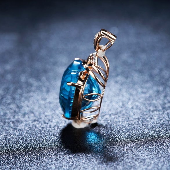 14k Gold 20.68 Ct Natural Topaz & Diamond Pendant( Without Chain ) - 4