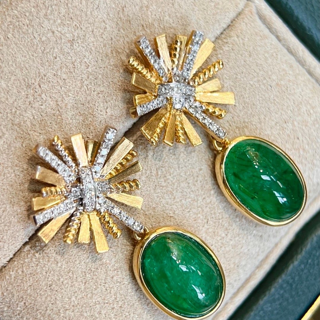 14k Gold 4.87 Ctw Natural Emerald & Diamond Earrings - 4