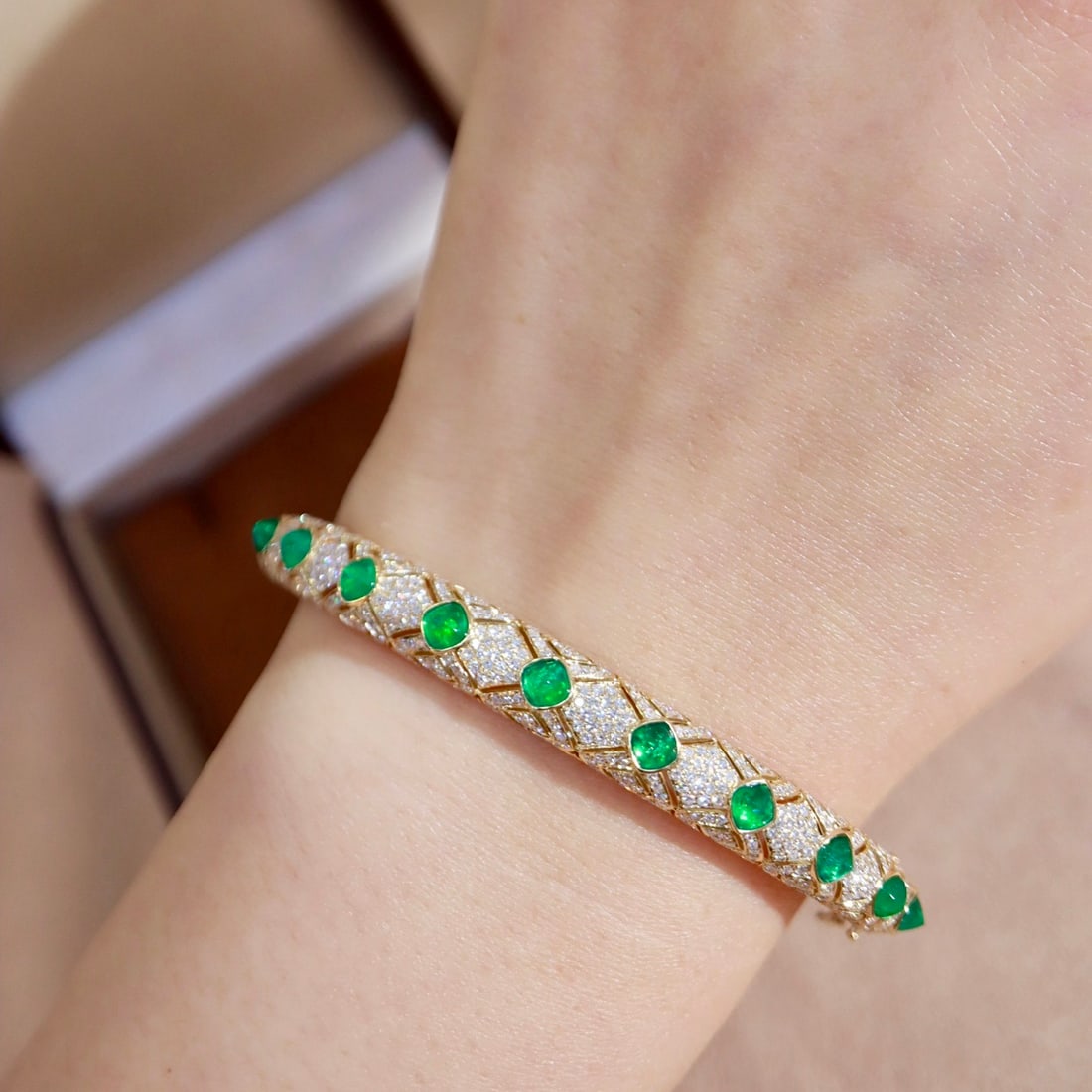 14k Gold 4.33 Ctw Vivid Green Natural Emerald & Diamond Bangle - 7