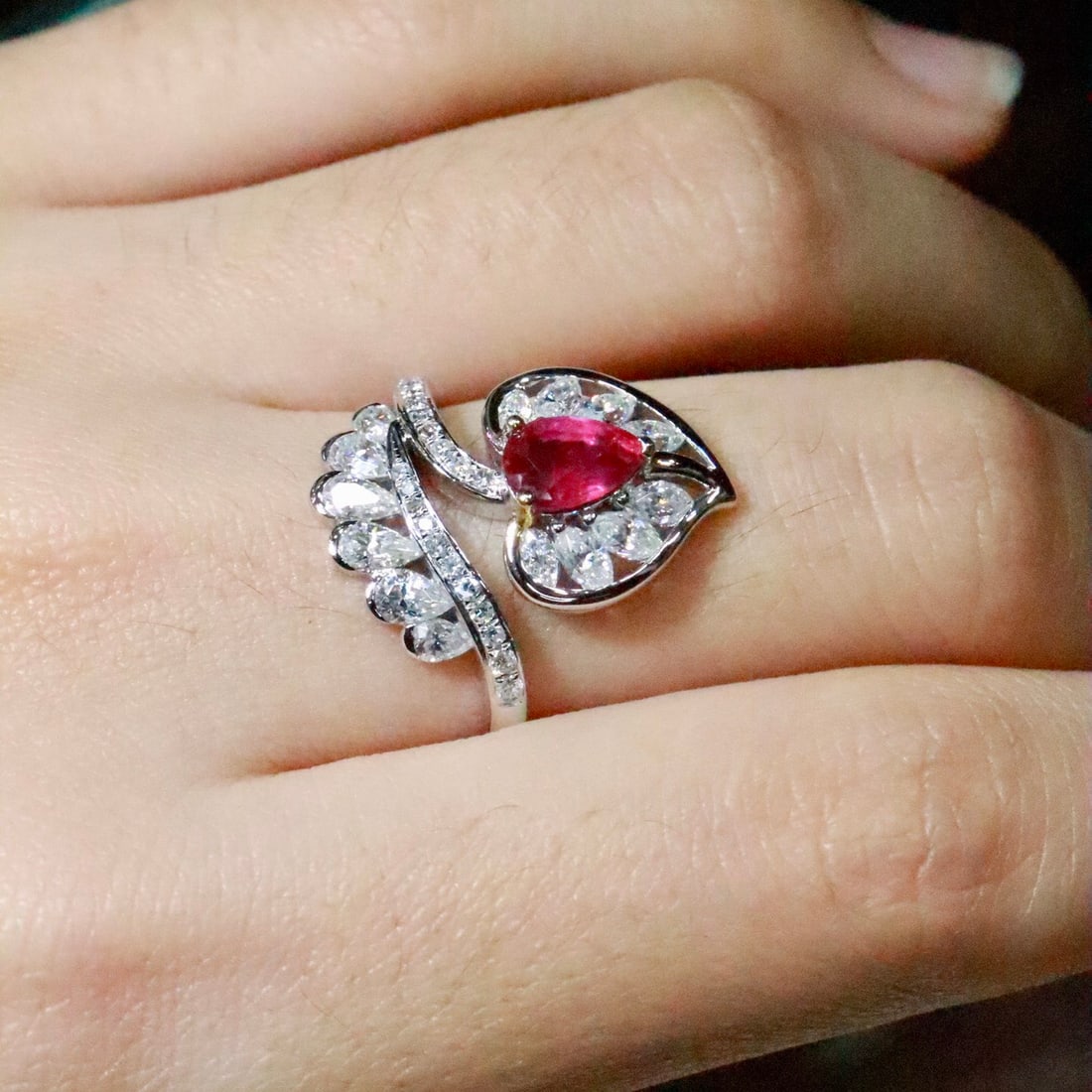 14k Gold 1.00 Ctw Natural Ruby & Diamond Ring - 5