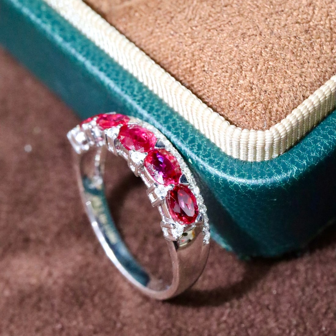 14k Gold 1.77 Ctw Natural Ruby & Diamond Ring - 3