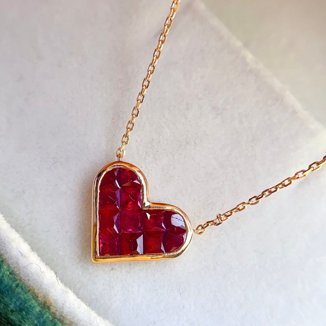 14k Gold 1.55 Ct Natural Ruby Necklace - 3