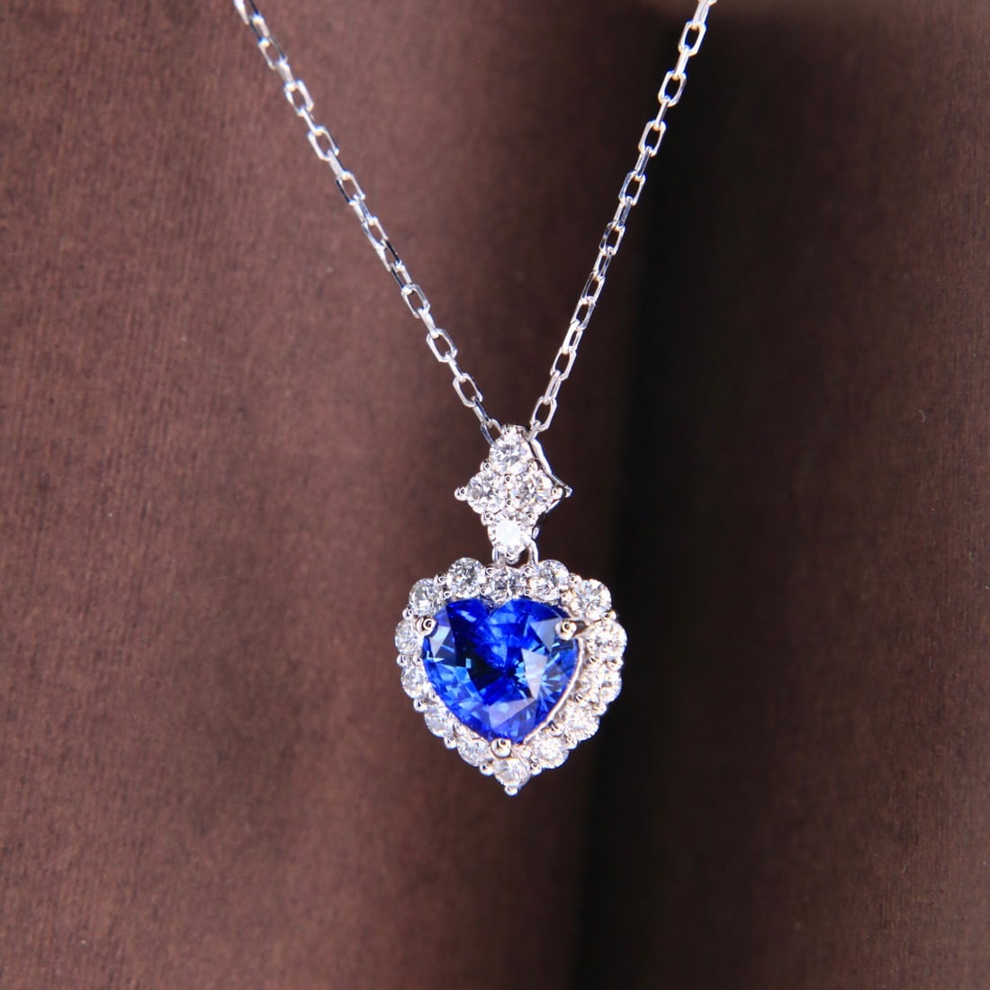 14k Gold 1.30 Ctw Natural Sapphire & Diamond Necklace - 7