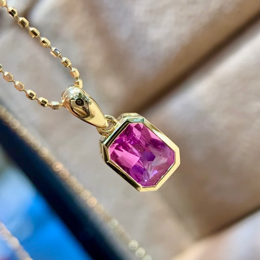 14k Gold 0.70 Ct Natural Sapphire Pendant( Without Chain ) - 2