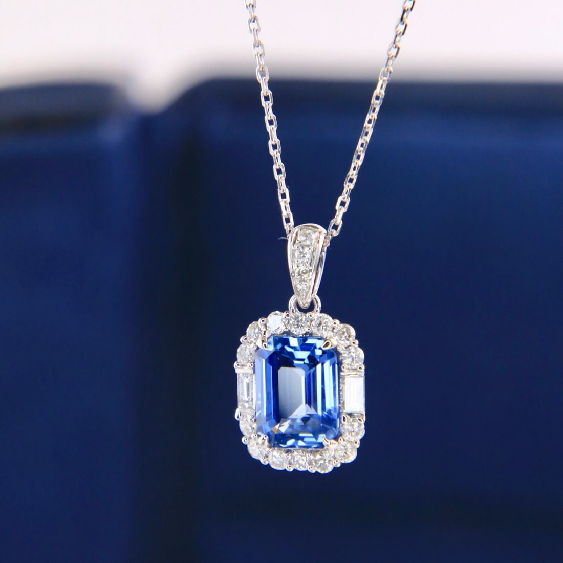 14k Gold 1.88 Ctw Natural Sapphire & Diamond Pendant( Without Chain ) - 2