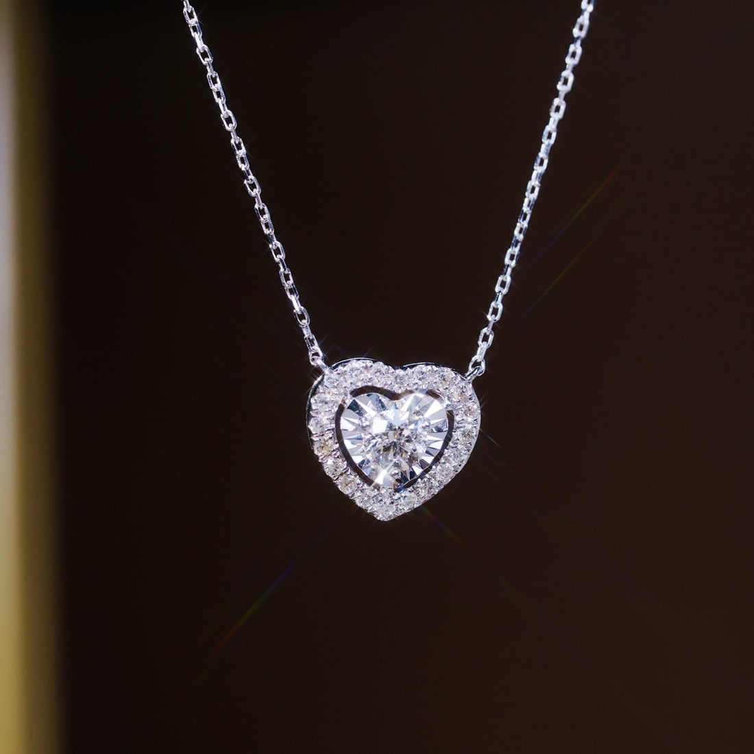 14k Gold 0.35 Ct Natural H Diamond Necklace: Ref:231112160 // gold content:14k gold // main gemstone:diamond // shape:round // carat weight:0. 35ct // clarity grade:vs-si // color:h // treatment:natural // cut grade:g // Condition: NewLow