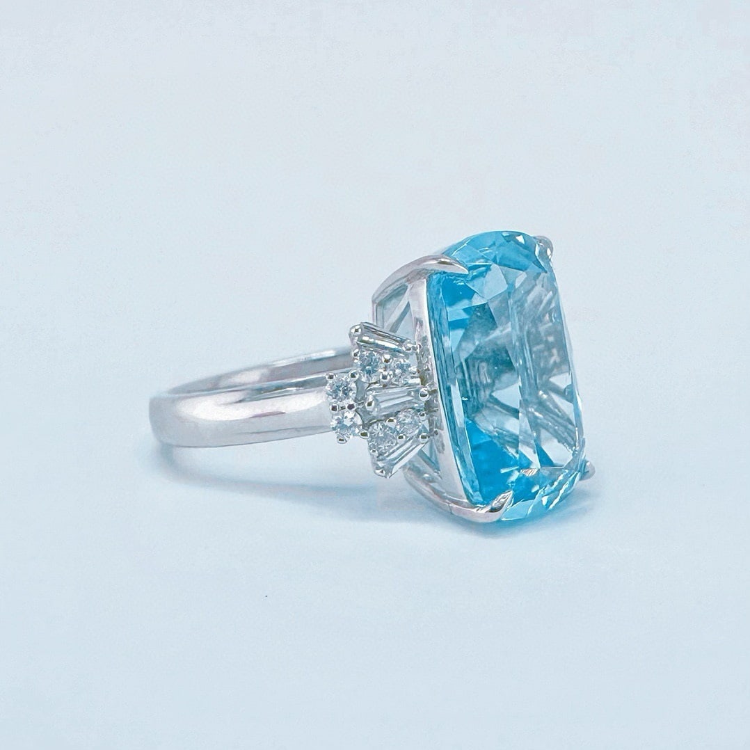 14k Gold 6.76 Ctw Natural Aquamarine & Diamond Ring - 2