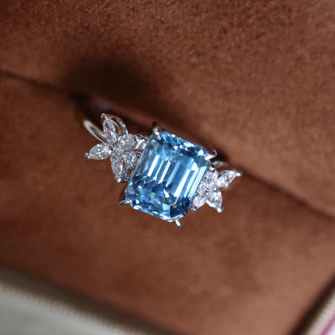 14k Gold 2.36 Ctw Natural Aquamarine & Diamond Ring - 3