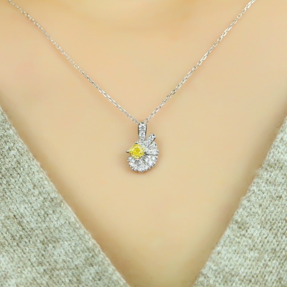 14k Gold 0.37 Ctw Natural Yellow Diamond & Diamond Necklace - 4