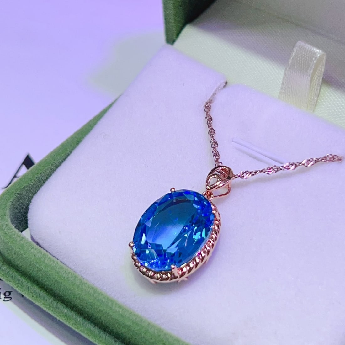 14k Gold 12.9 Ct Natural Topaz Pendant( Without Chain ) - 3