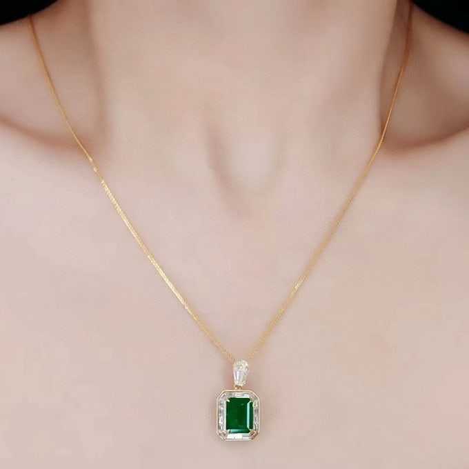 14k Gold 2.76 Ctw Vivid Green Natural Emerald & Diamond Pendant( Without Chain ) - 5