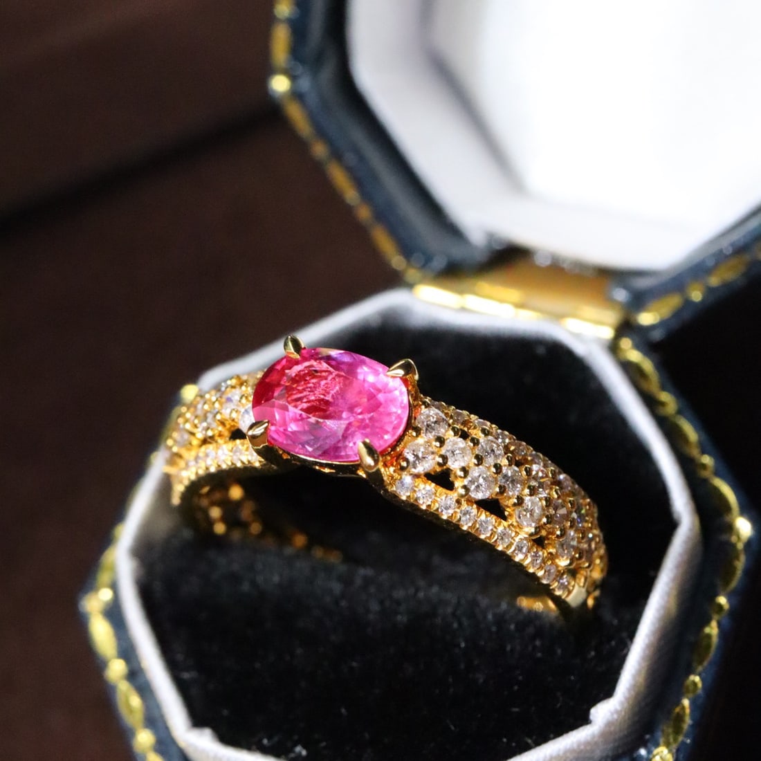 14k Gold 1.11 Ctw Natural Ruby & Diamond Ring - 2