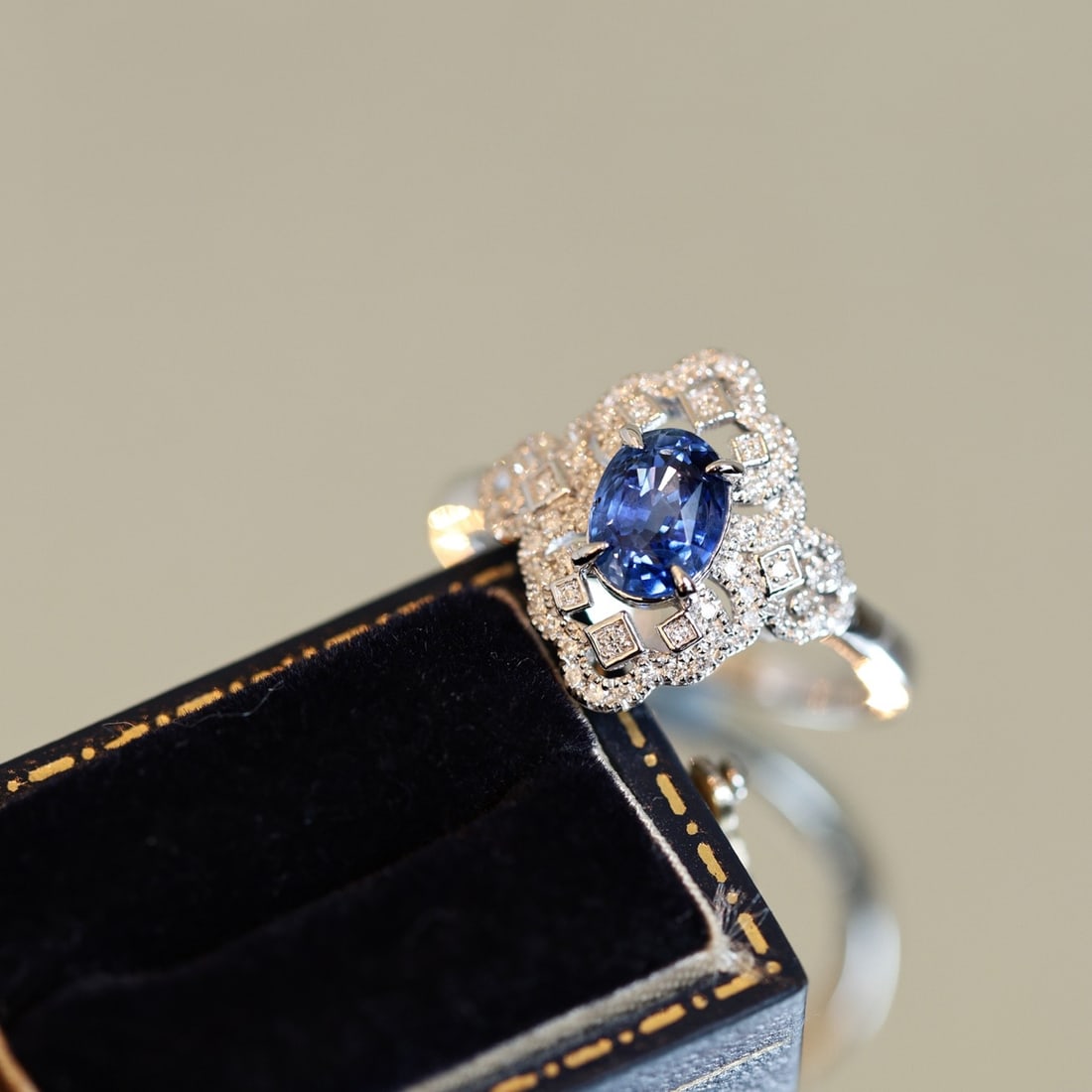 14k Gold 1.51 Ctw Natural Sapphire & Diamond Ring - 3