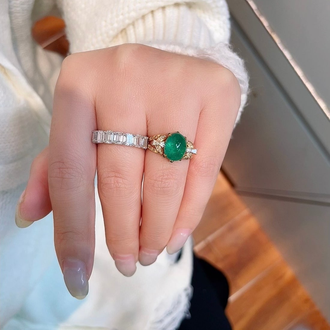 14k Gold 3.1 Ct Vivid Green Natural Emerald & Diamond Ring - 7