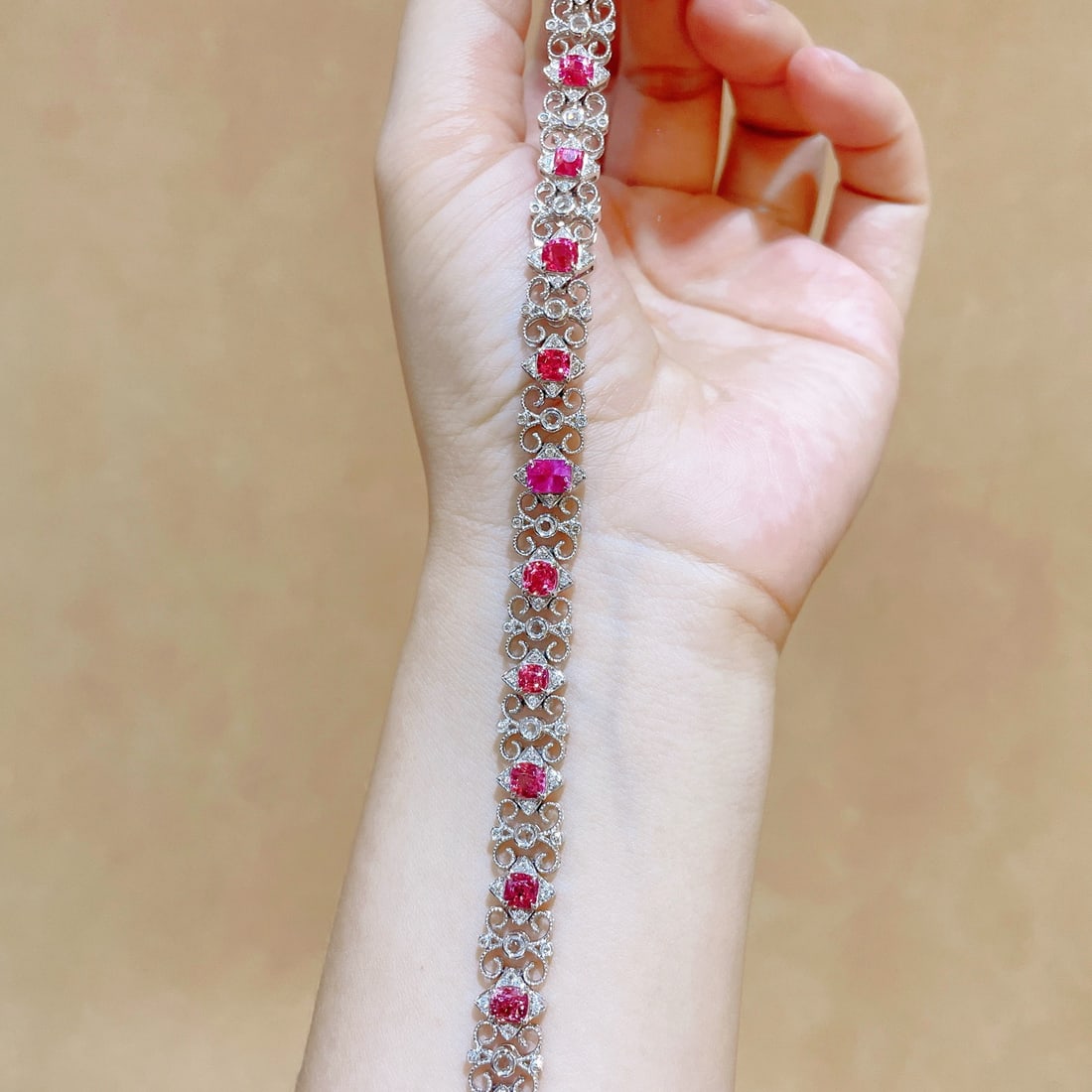 14k Gold 7.77 Ctw Natural Spinel & Diamond Bracelet - 6