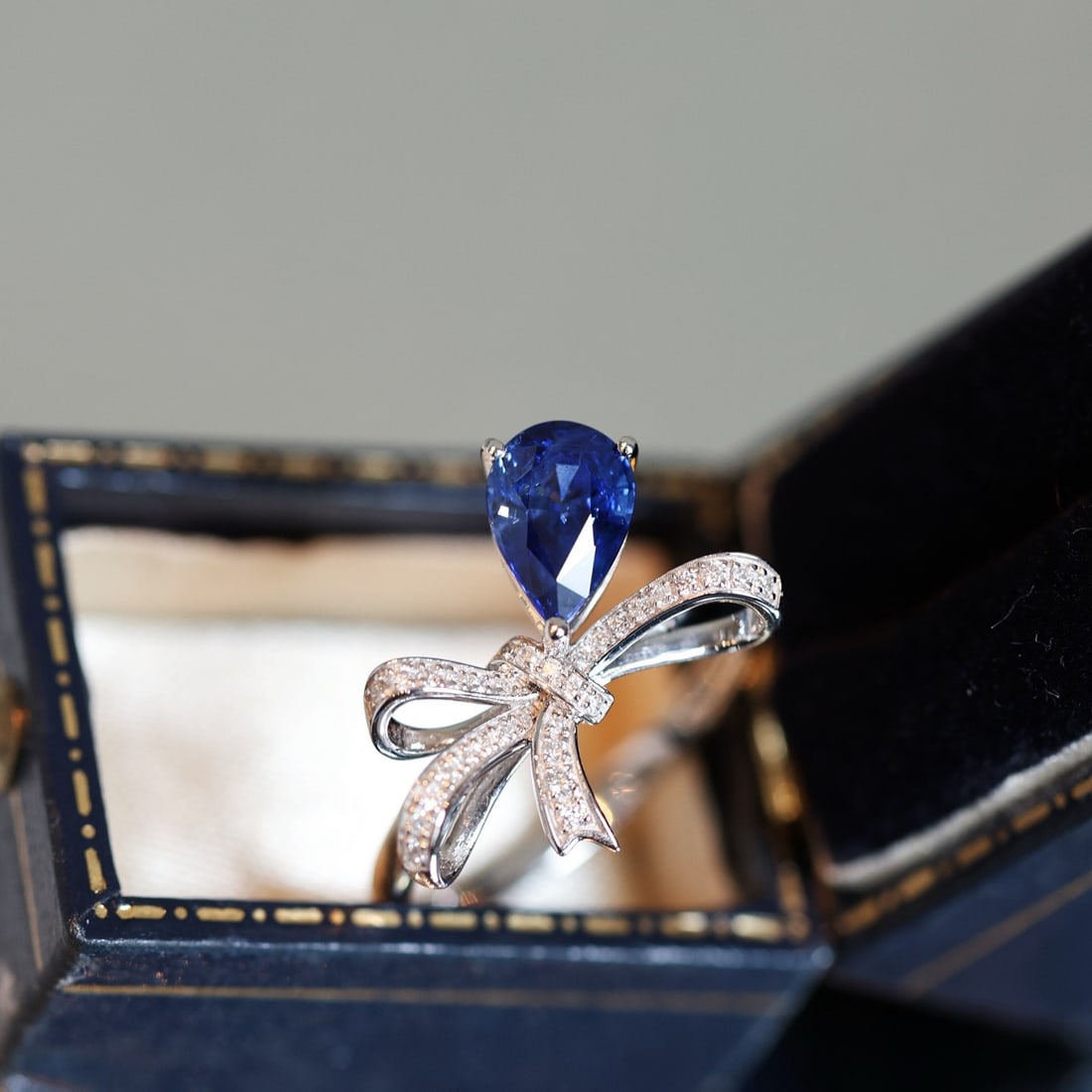 14k Gold 1.47 Ctw Natural Sapphire & Diamond Ring - 3