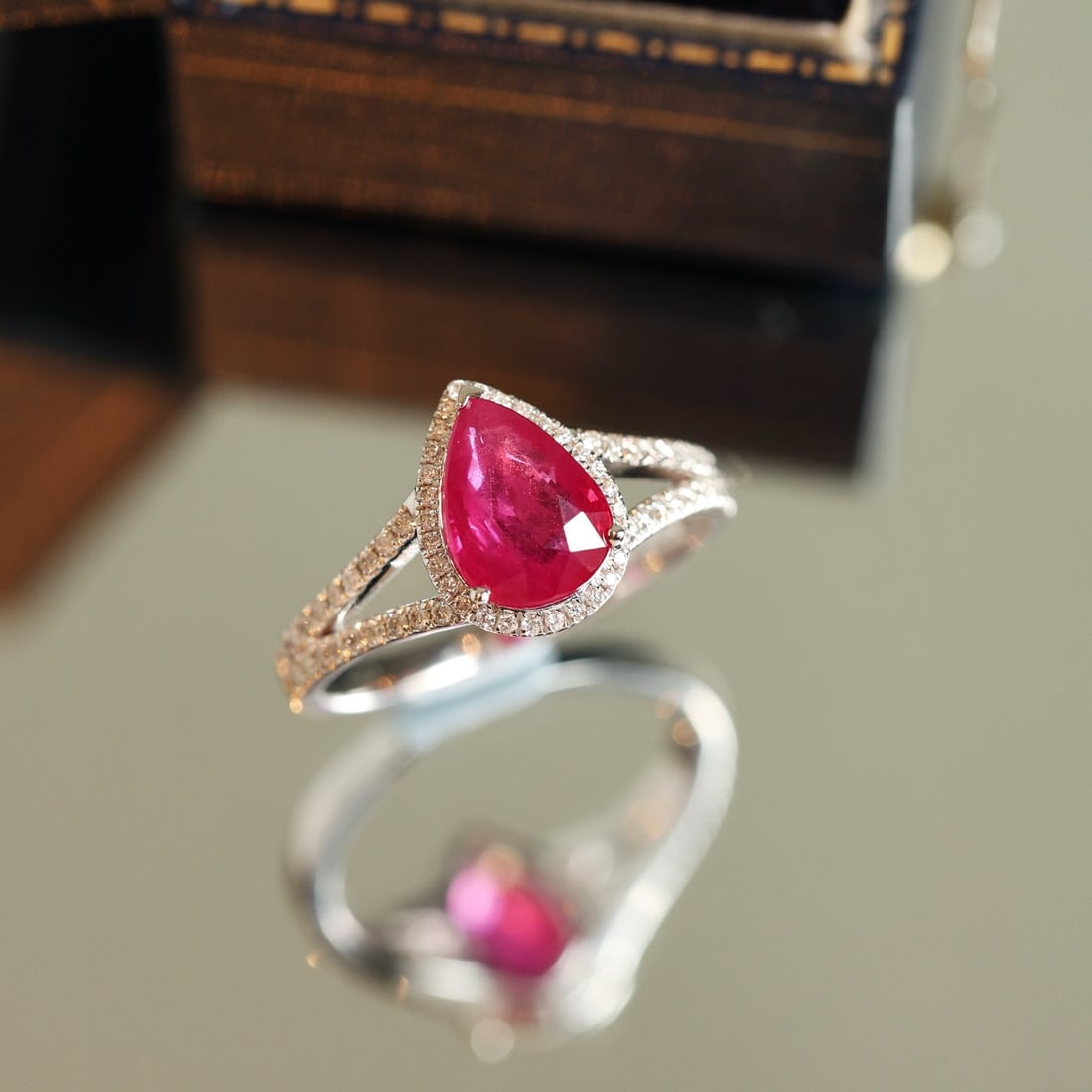 14k Gold 2.32 Ctw Natural Ruby & Diamond Ring - 5