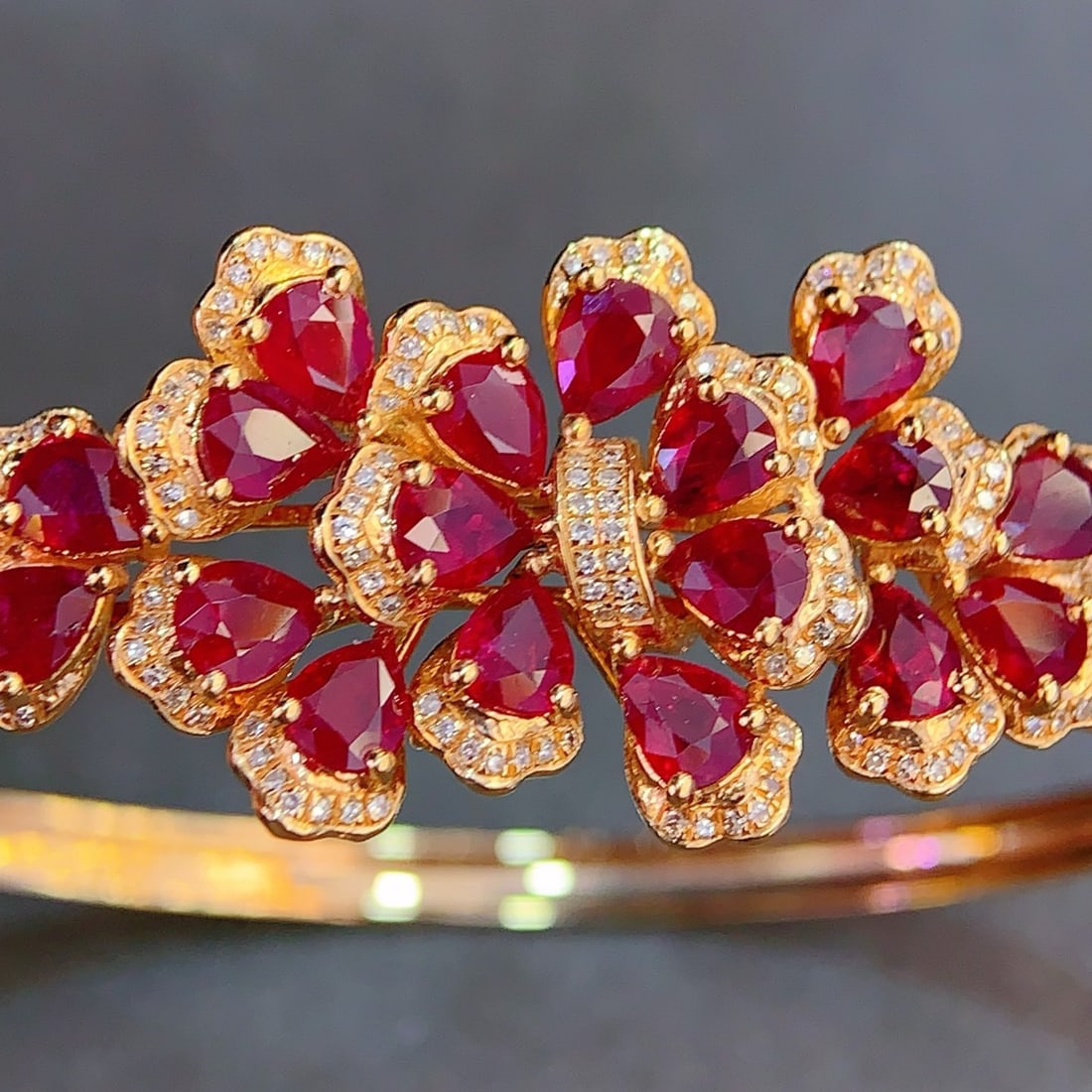 14k Gold 6.3 Ct Natural Ruby & Diamond Bangle - 2