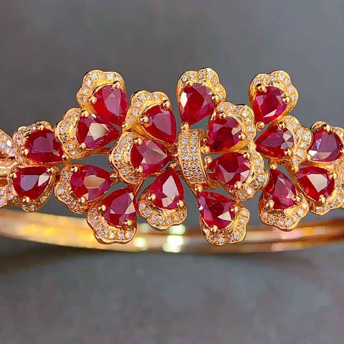 14k Gold 6.3 Ct Natural Ruby & Diamond Bangle - 4