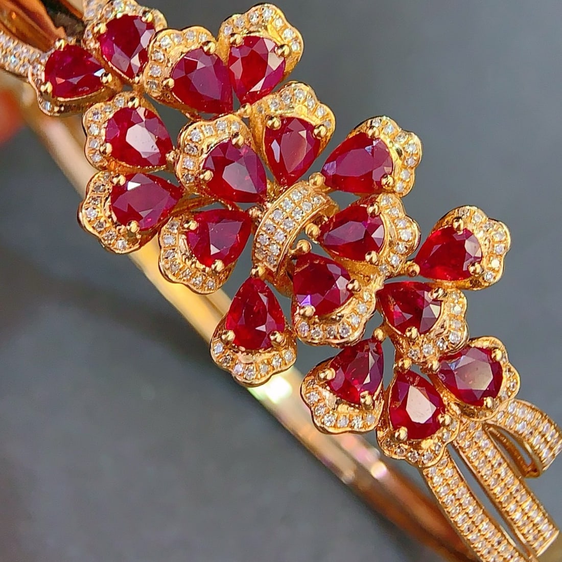 14k Gold 6.3 Ct Natural Ruby & Diamond Bangle - 5