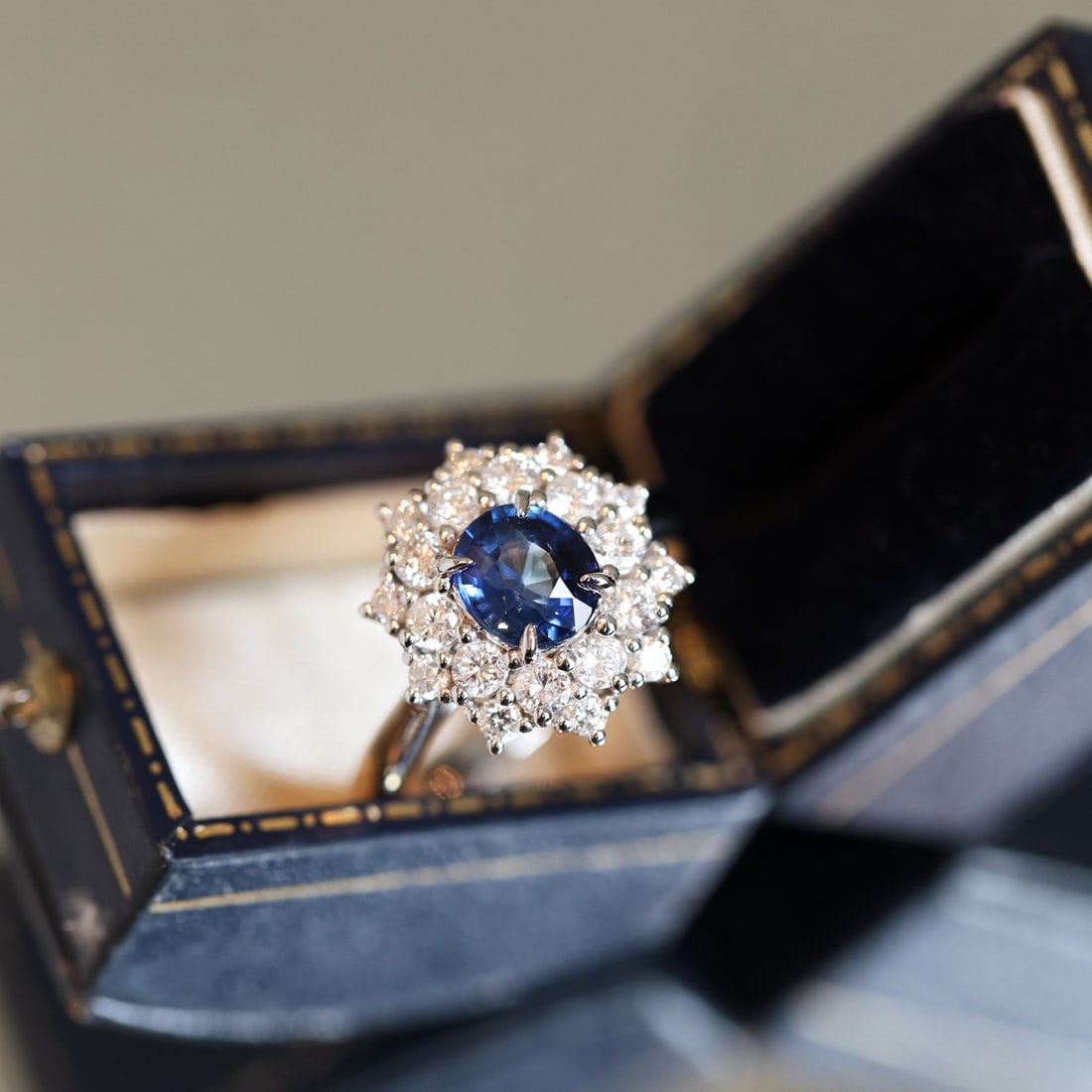 14k Gold 2.02 Ctw Natural Sapphire & Diamond Ring - 3