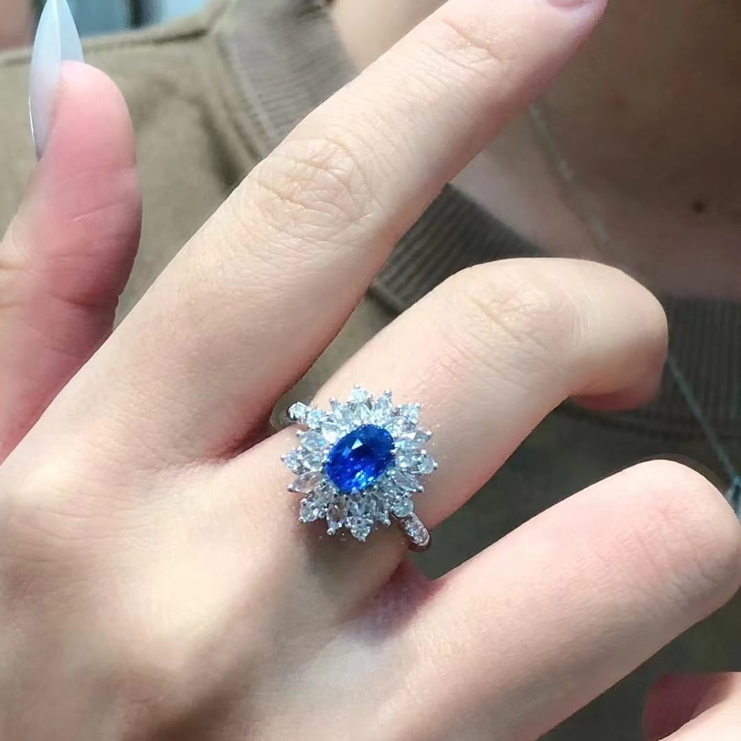 14k Gold 1.86 Ctw Natural Sapphire & Diamond Ring - 5