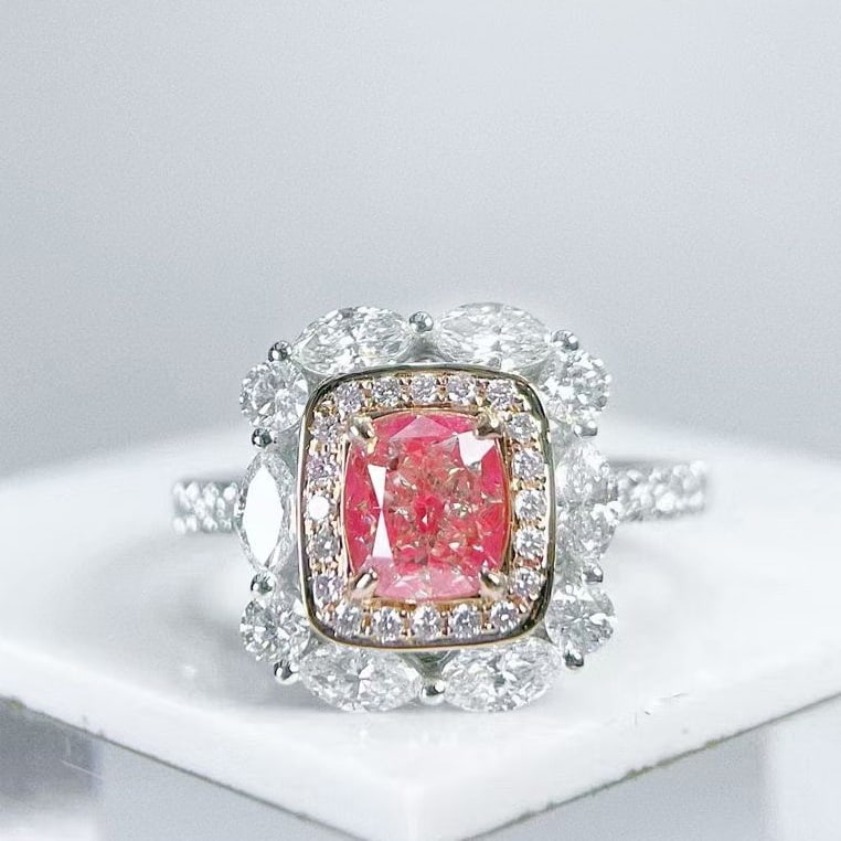 14k Gold 2.01 Ctw Natural Pink Diamond & Diamond Ring/pendant( Without Chain ): Ref:230935068 // gold content:14k gold // ring size:7. 25us // // main gemstone:pink diamond // shape:cushion // carat weight:1. 01ct // color:pink // treatment:natural // // adjacent gemstone 2 :