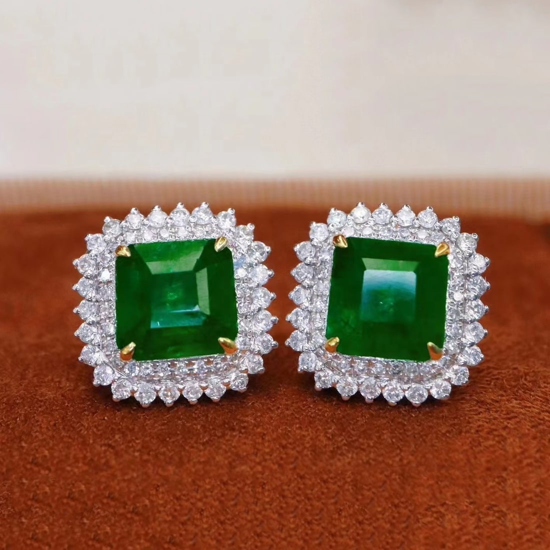 14k Gold 3.30 Ctw Vivid Green Natural Emerald & Diamond Earrings - 2