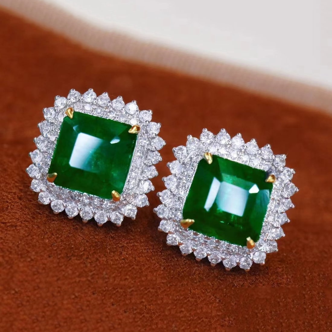 14k Gold 3.30 Ctw Vivid Green Natural Emerald & Diamond Earrings - 4