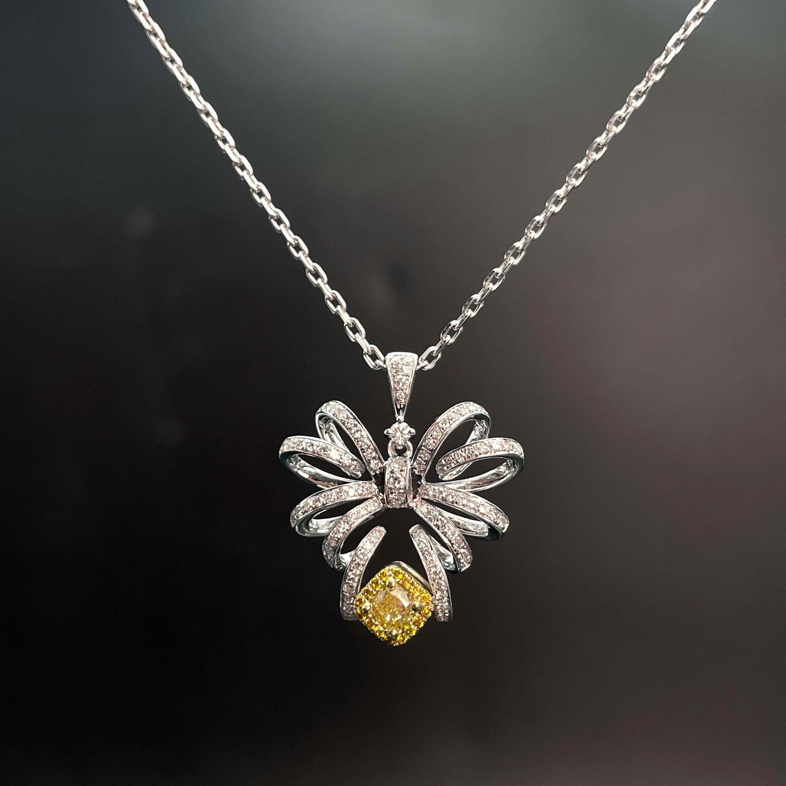 14k Gold 0.64 Ctw Natural Yellow Diamond & Diamond Necklace: Ref:230935100 // gold content:14k gold // main gemstone:yellow diamond // shape:cushion // carat weight:0. 21ct // color:yellow // treatment:natural // // adjacent gemstone 2 : diamond //