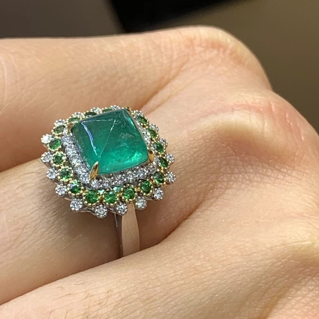 14k Gold 3.31 Ctw Natural Emerald & Diamond Ring - 2