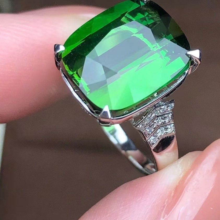 14k Gold 7.5 Ct Natural Tourmaline & Diamond Ring - 4