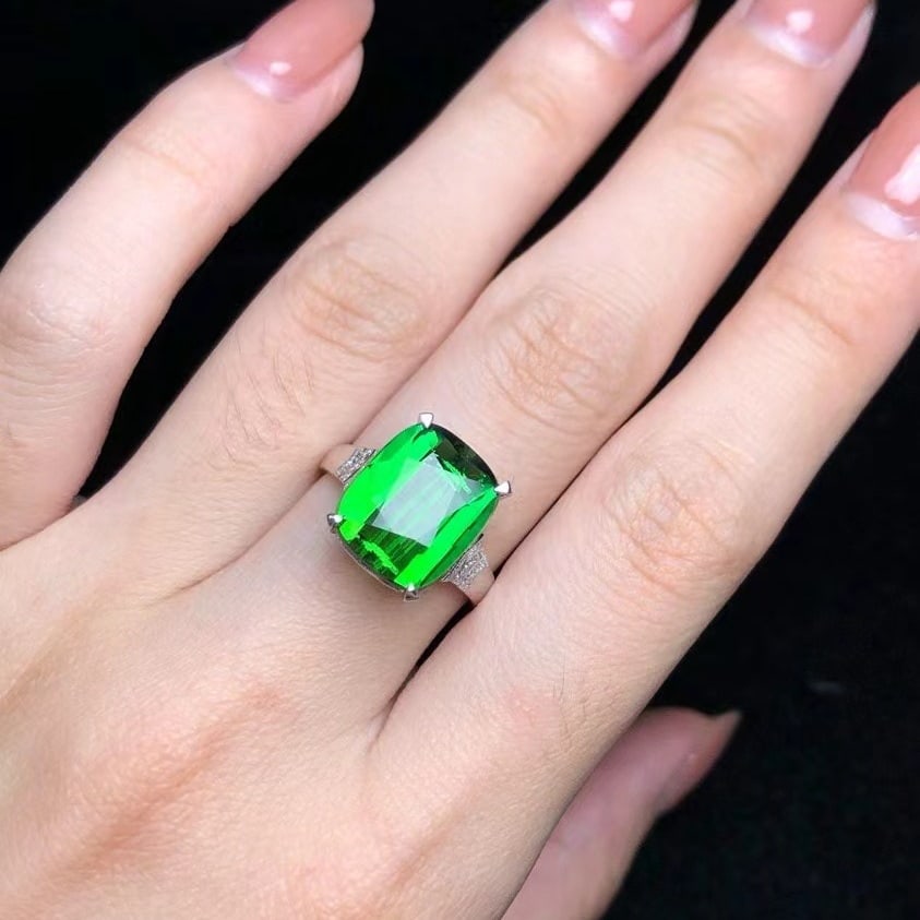 14k Gold 7.5 Ct Natural Tourmaline & Diamond Ring - 5