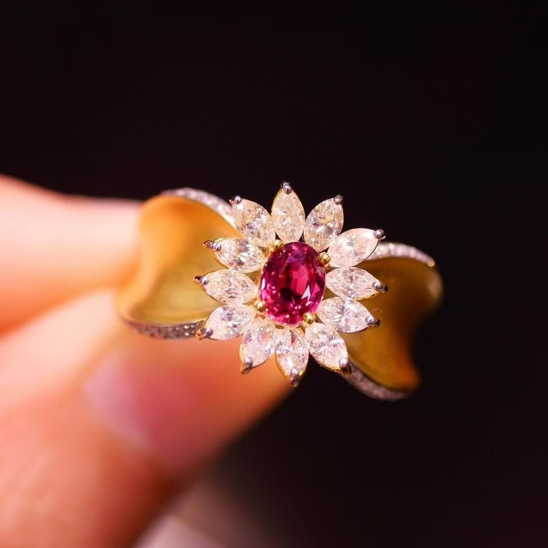 14k Gold 1.25 Ctw Natural Ruby & Diamond Ring - 2