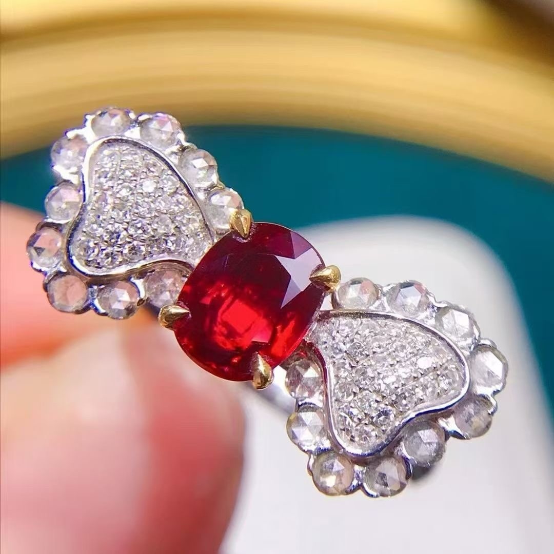 14k Gold 1.75 Ctw Natural Ruby & Diamond Ring: Ref:230935189 // gold content:14k gold // ring size:7. 25us // // main gemstone:ruby // shape:oval // carat weight:1ct // color:pigeonblood red // treatment:natural // // adjacent gemstone 2 :