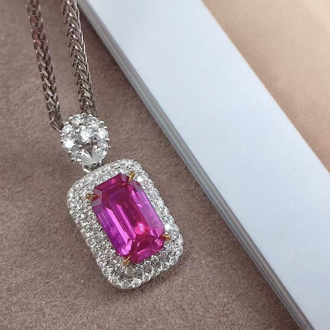 14k Gold 2.64 Ctw Natural Sapphire & Diamond Pendant( Without Chain ): Ref:230935195 // gold content:14k gold // main gemstone:sapphire // shape:octagonal // carat weight:2. 14ct // color:purple // treatment:natural // // adjacent gemstone 2 : diamond //