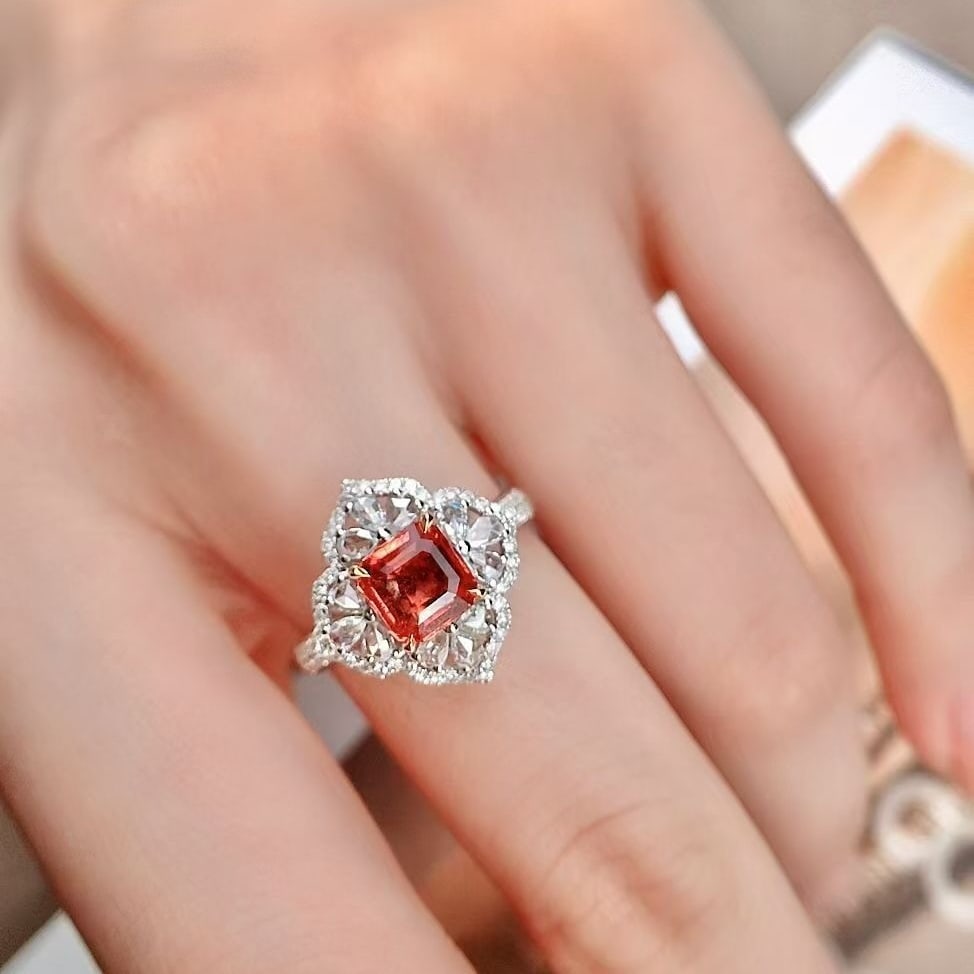 14k Gold 1.82 Ctw Natural Padparadscha Sapphire & Diamond Ring - 4