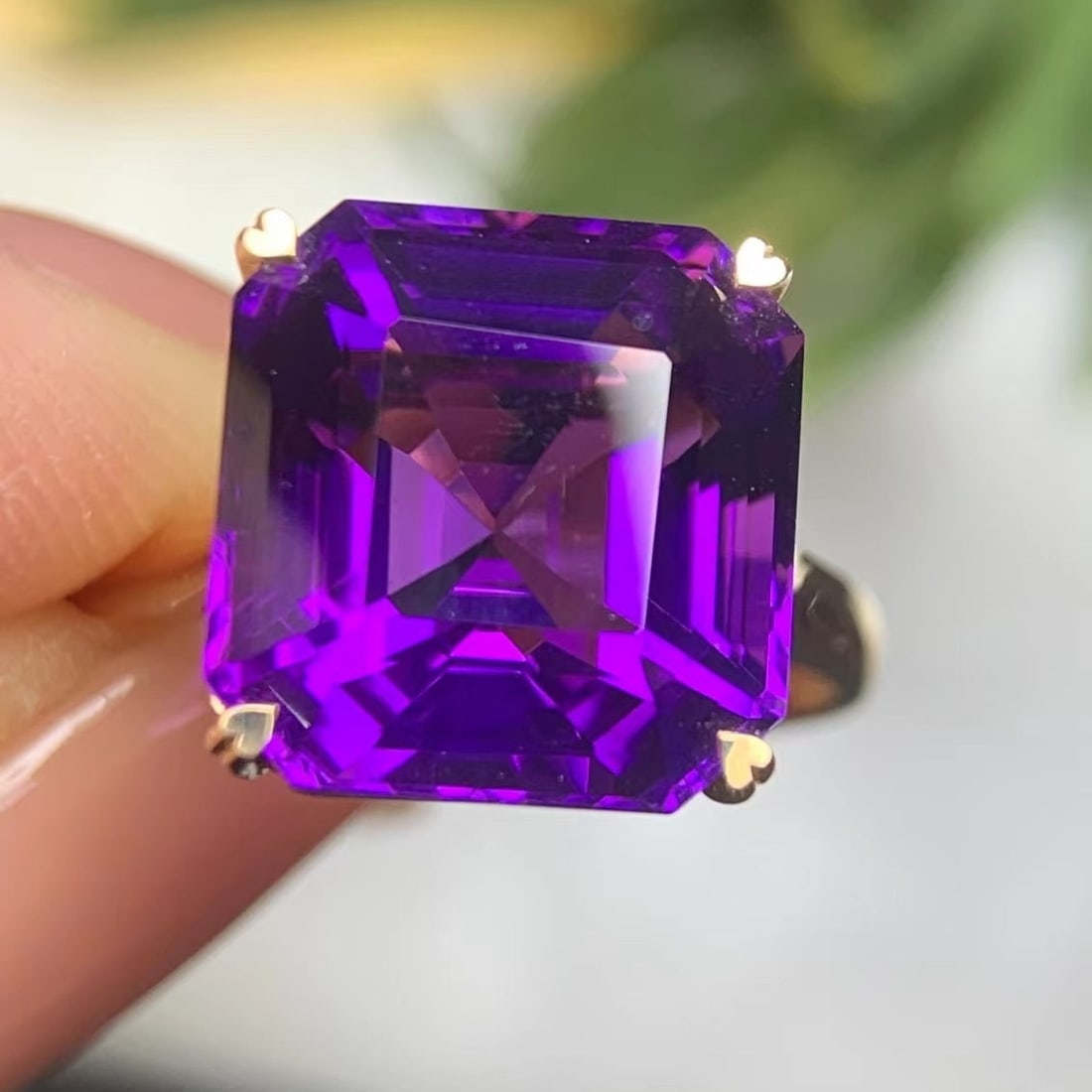 14k Gold 8.68 Ct Natural Amethyst Ring - 3