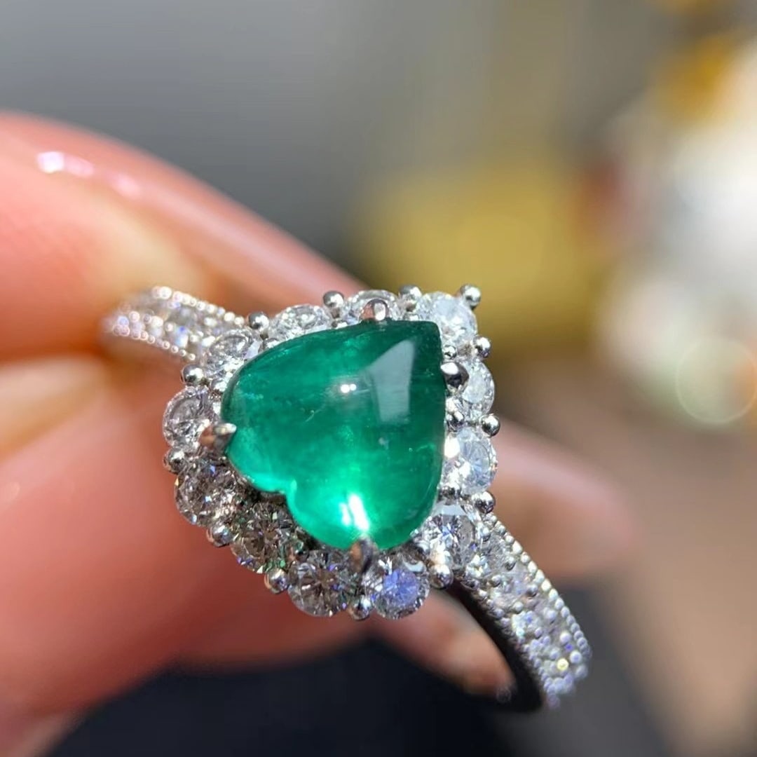14k Gold 1.18 Ct Natural Emerald & Diamond Ring - 2