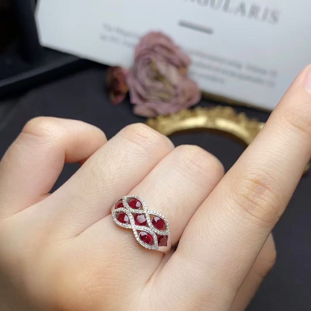 14k Gold 2.5 Ct Natural Ruby & Diamond Ring - 3