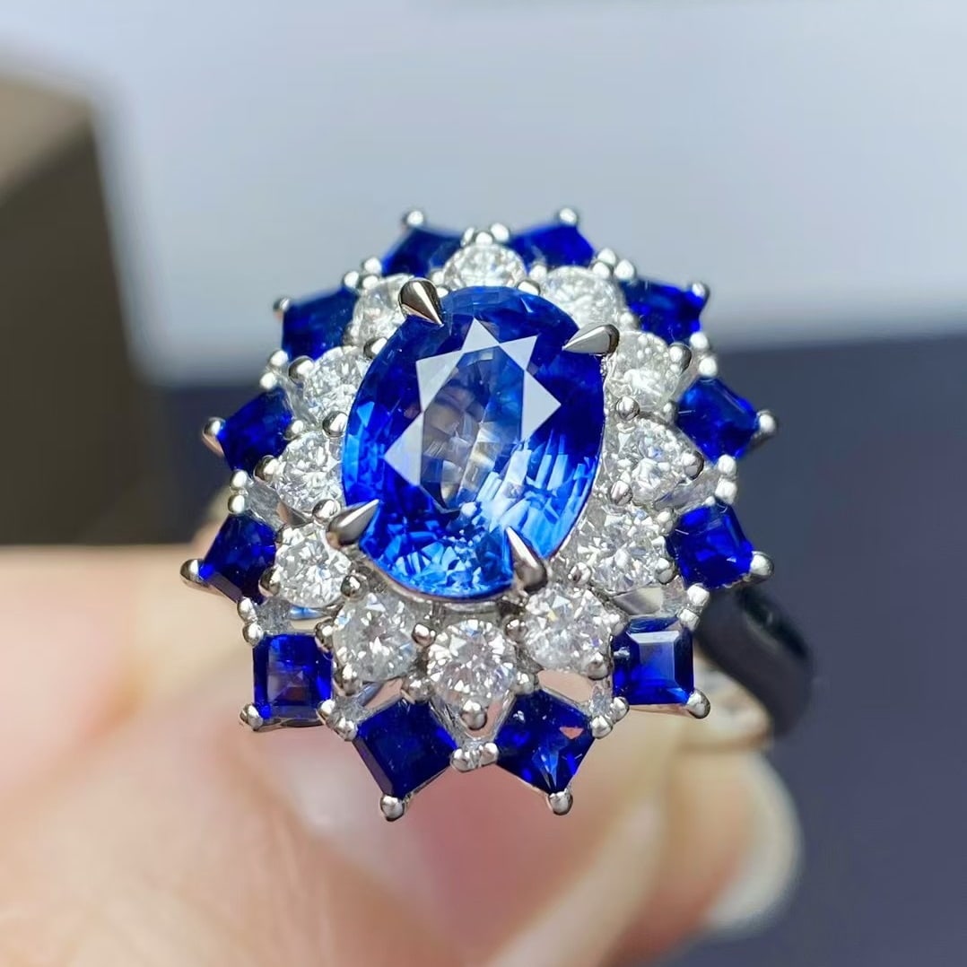 14k Gold 2.49 Ctw Natural Sapphire & Diamond Ring: Ref:230935226 // gold content:14k gold // ring size:7. 25us // // main gemstone:sapphire // shape:oval // carat weight:1. 95ct // color:blue // treatment:natural // // adjacent gemstone 2 : diamond //