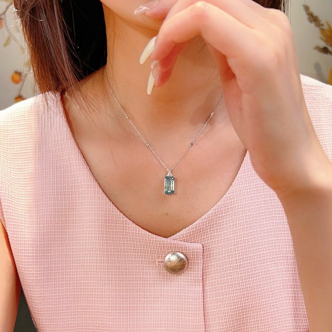 14k Gold 5.59 Ctw Natural Aquamarine & Diamond Necklace - 4