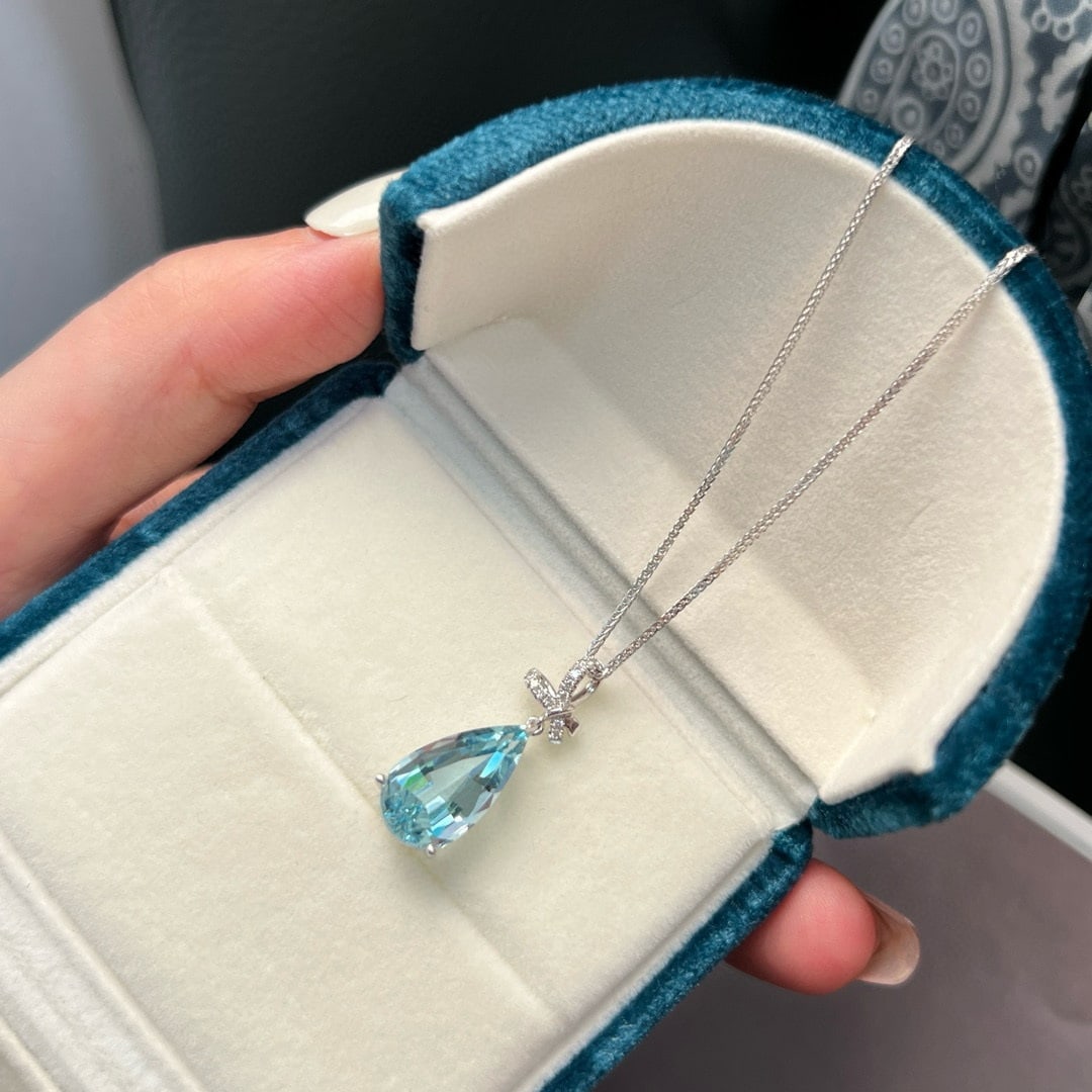 14k Gold 4.01 Ctw Natural Aquamarine & Diamond Pendant( Without Chain ) - 4