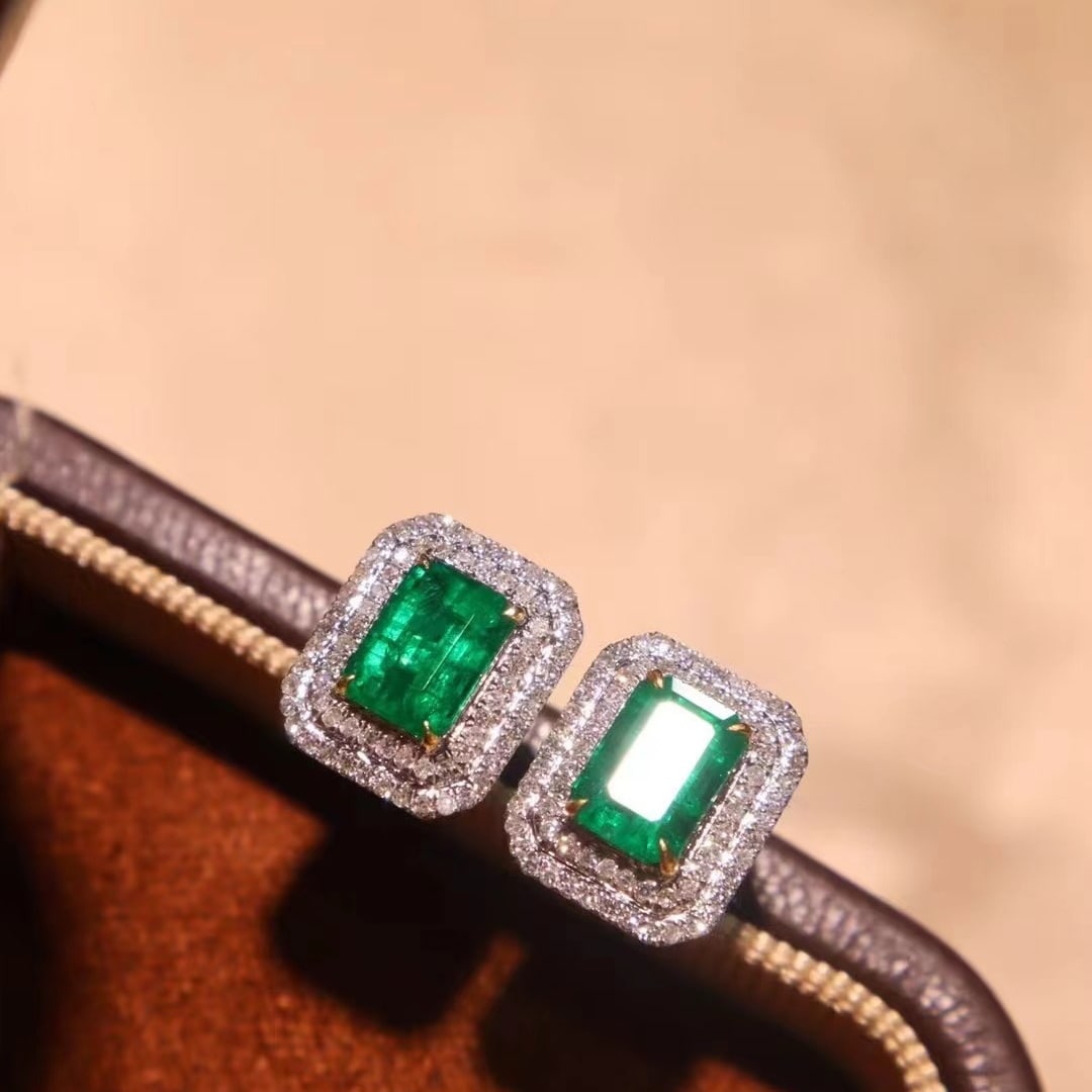 14k Gold 2 Ct Vivid Green Natural Emerald & Diamond Earrings - 2